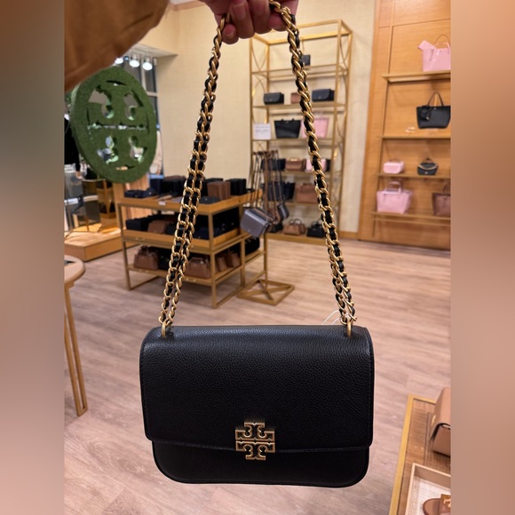 BRITTEN MEDIUM ADJUSTABLE SHOULDER BAG (BLACK/001). - Picture 3 of 7